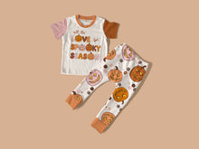 Load image into Gallery viewer, Heart Eyes Pumpkins | Seamless Pattern
